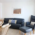 Strandnahe Ferienwohnung, Zentral Gelegen, Wlan Und Balkon, Andreas Dirks-Str. 1