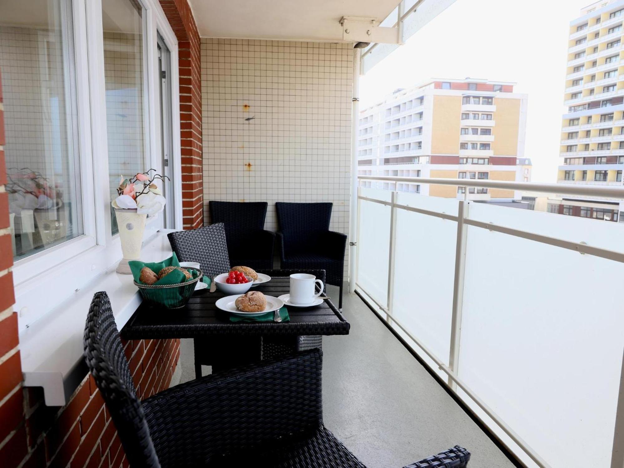 Apartment Strandnahe Ferienwohnung, Zentral Gelegen, Wlan Und Balkon, Andreas Dirks-str. 1