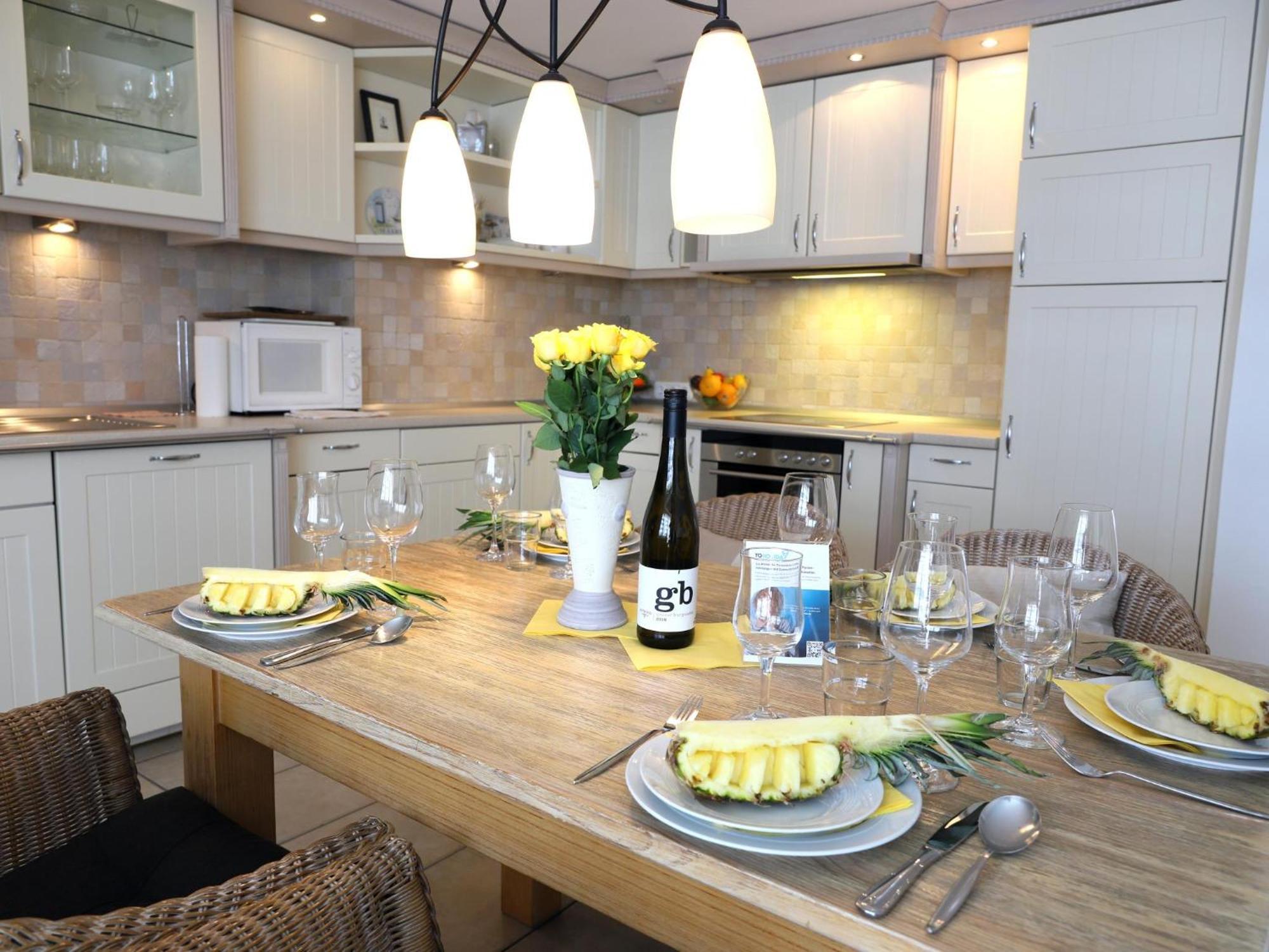 Apartment Strandnahe Ferienwohnung, Zentral Gelegen, Wlan Und Balkon, Andreas Dirks-str. 1 Westerland